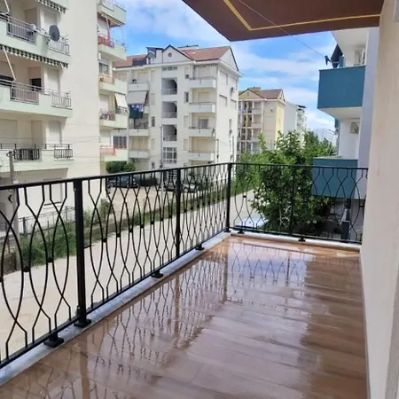 Perla 8 - Holiday home Golem (Tirana)